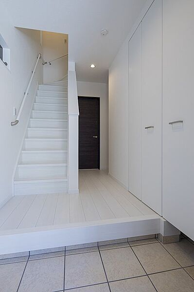 ◆当社施工例◆自由設計対応ですので、収納計画や生活動線、デザインなど細部にまでこだわりを反映させることも可能です♪