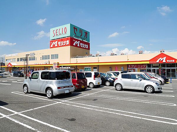 スーパーモリナガ 牛津店（637m）