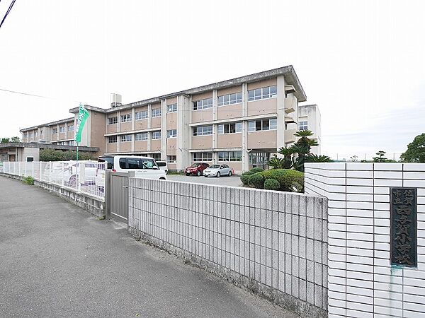佐賀市立西与賀小学校（5423m）
