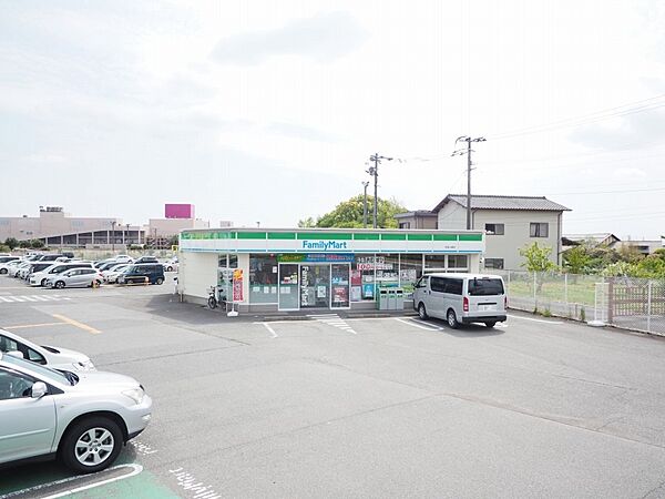 ファミリーマート佐賀上峰店（626m）