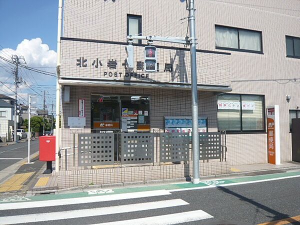 営業時間、平日 9:00-17:00です。（日曜、祝日定休日）