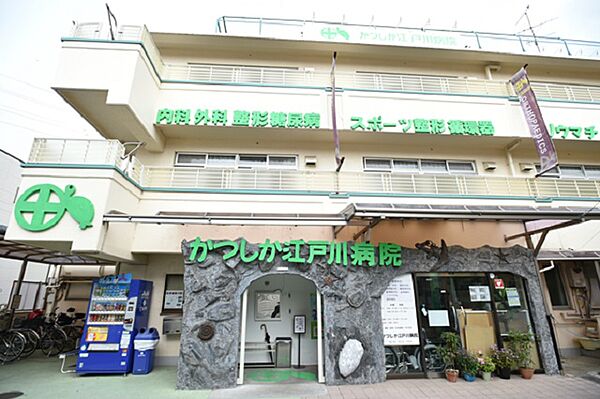 内科、循環器科、胃腸科、糖尿病外来、整形外科、スポーツ整形外科、リハビリテーション科、リウマチ、骨粗鬆症外来、泌尿器科、放射線科