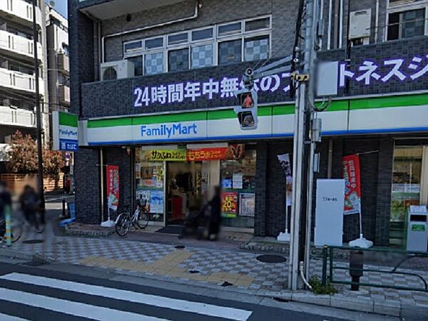 小規模ですが新しく綺麗です。