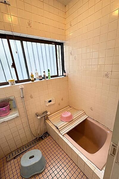 浴室を拡大表示