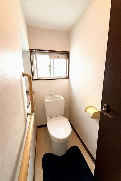 トイレを拡大表示