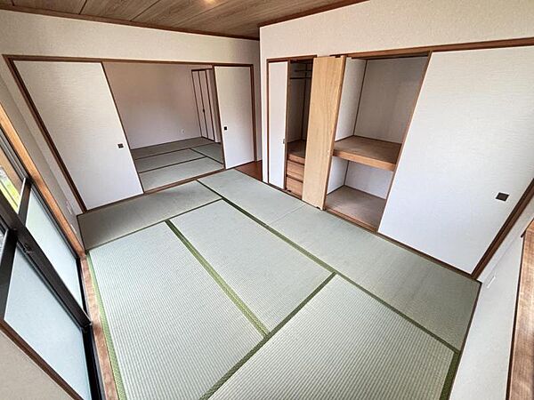 仕事や趣味のスペースとしても活用できる、多用途に使える部屋。
