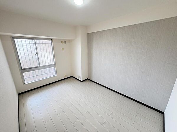 仕事や趣味のスペースとしても活用できる、多用途に使える部屋。