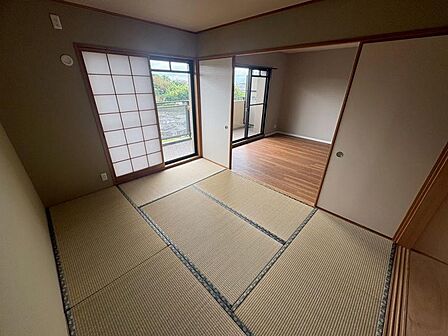 仕事や趣味のスペースとしても活用できる、多用途に使える部屋。