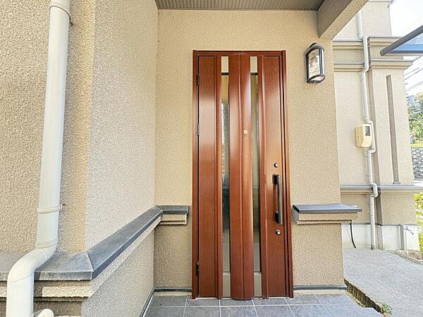 清潔感のある玄関は、来客にも好印象です。