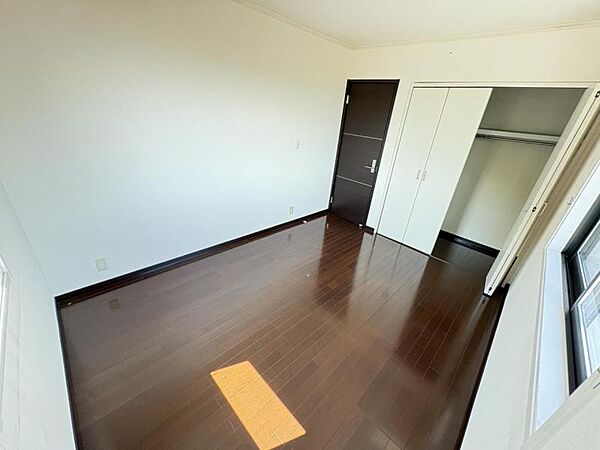 使い方に柔軟性があり、個室としても趣味の部屋としても利用可能です。