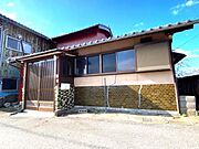 坂田駅より徒歩13分 築56年11ヶ月 2階建の賃貸物件