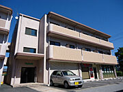 彦根駅より徒歩24分 3階 築24年2ヶ月の賃貸物件