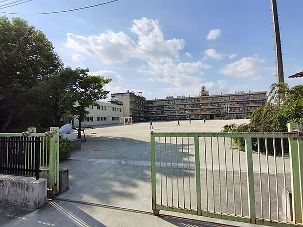 草加市立清門小学校 760m