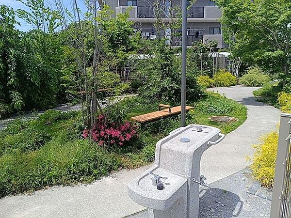 花栗第10公園 90m