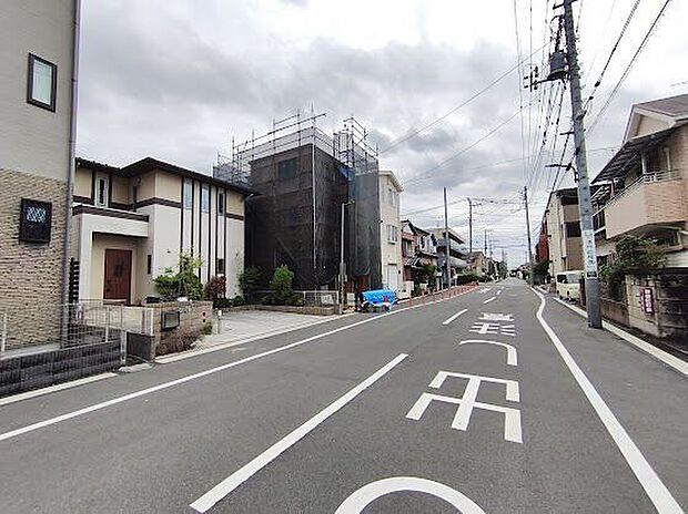 前面道路含む現地写真