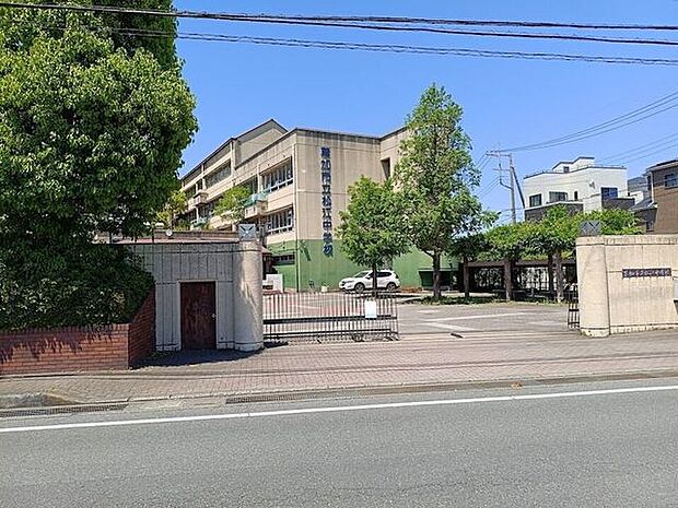 草加市立松江中学校 1260m