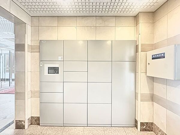 宅配ボックス