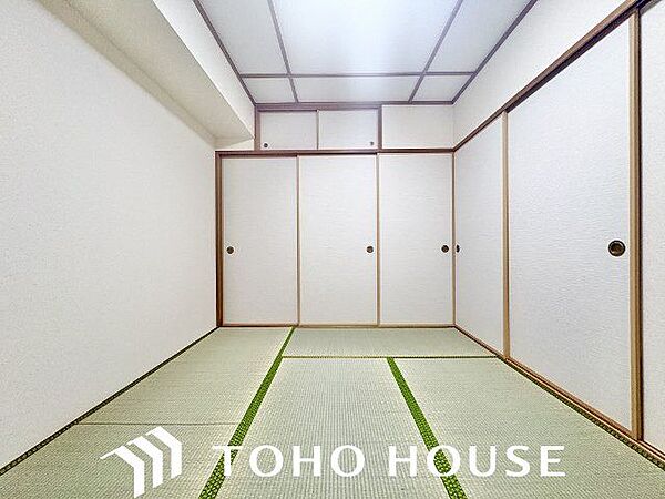しっとりと落ち着いた雰囲気。いぐさの香る和室でリラックスした毎日をお過ごしください。