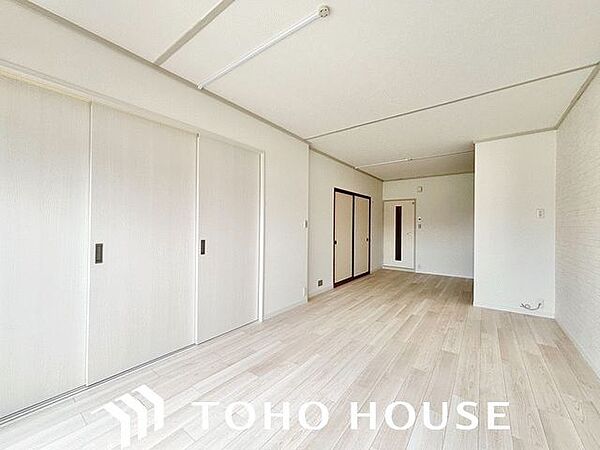 洗練されたデザインと機能性が織りなすこだわりの住空間。ゆったりとした時間をお過ごしください。