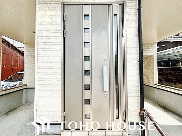 一日あったいろんなことを胸に帰る我が家。「ただいま」「おかえり」が交わされる幸せな空間。