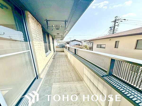 バルコニーに出た時には、頬をなでる優しい風を感じることが出来ます。