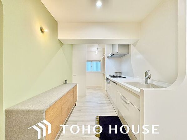 毎日をもっと軽やかに、キッチンワークをもっと効率的に。人に寄り添った美しい道具、使いこなす楽しみも。