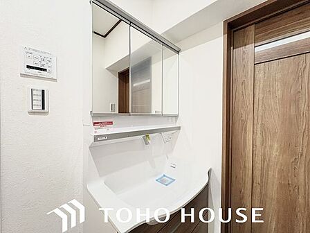 一日の始まりと終わりを心地よく演出してくれる、多彩な機能が備えられたパウダールーム。