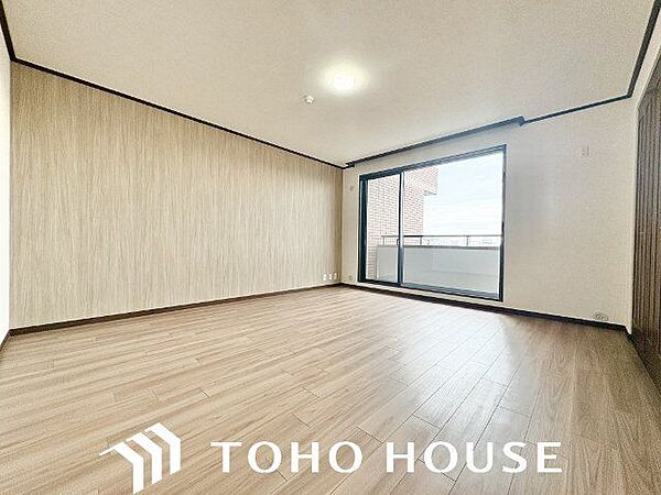 一日の疲れをいやしてくれる主寝室。時を忘れて過ごす場所として過ごせるお部屋。