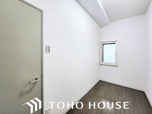 シンプル・イズ・ベストが基本。プレーンな空間を自分好みに。いつまでも快適に暮せる住まいへ。