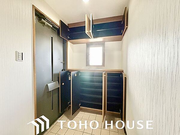 玄関を拡大表示