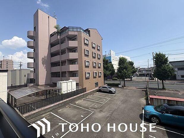 バルコニーに出た時には、頬をなでる優しい風を感じることが出来ます。つい深呼吸をしたくなります。