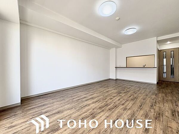 洗練されたデザインと機能性が織りなすこだわりの住空間。ゆったりとした時間をお過ごしください。