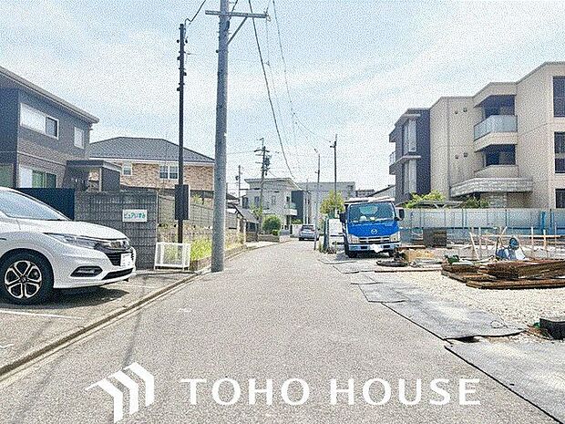 生活エリア周辺には多彩な生活利便施設が揃っています。忙しい平日も、家族皆で過ごす週末も、充実した生活をお過ごし頂けます。