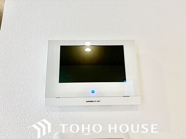 「見える安心」をカタチにしました。誰が来てもわかる様にモニター付きインターホンを設置。