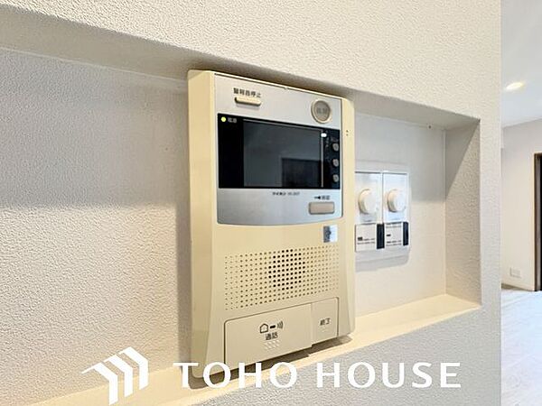 防犯対策にもなるモニター付インターホン設置。