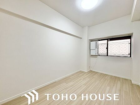 一日の疲れをいやしてくれる主寝室。時を忘れて過ごす場所として過ごせるお部屋。