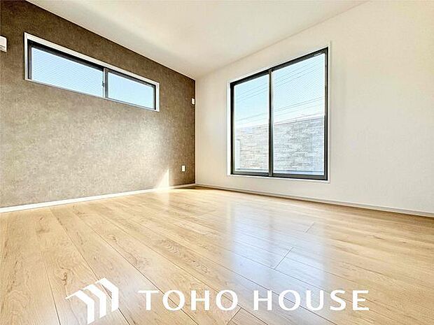 一日の疲れをいやしてくれる主寝室。時を忘れて過ごす場所として過ごせるお部屋。