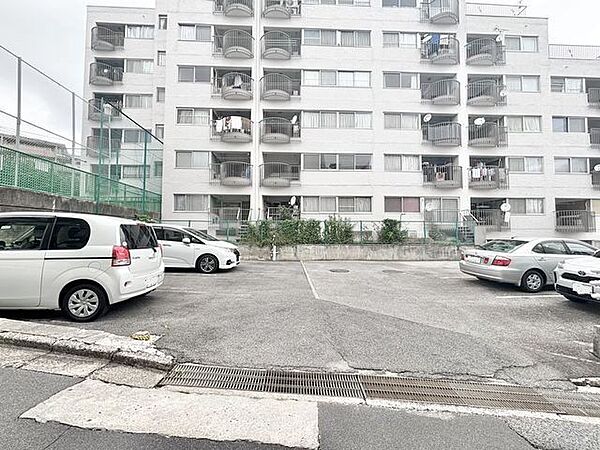 敷地内駐車場