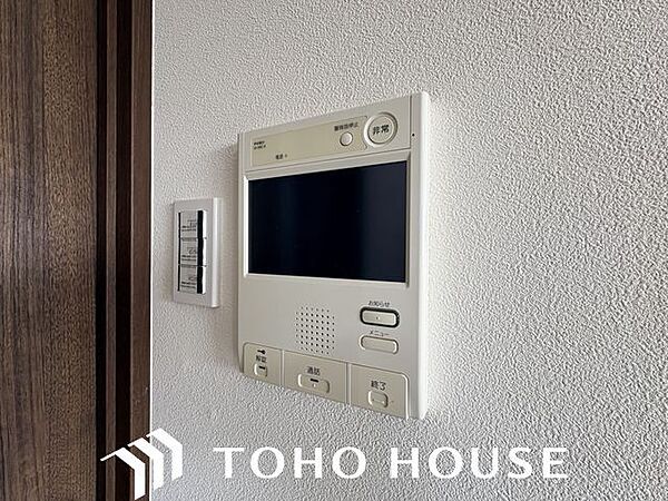 防犯対策にもなるモニター付インターホン設置。