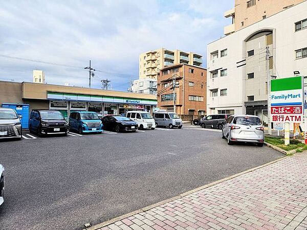 ファミリーマート千種本山店 600m