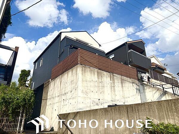 住む人がいつまでも心地良さを感じ続けられる多様な住空間を創造します。