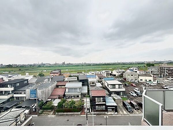 さまざまな表情の景色を眺めながら、くつろぎのひと時をお過ごし頂けます。