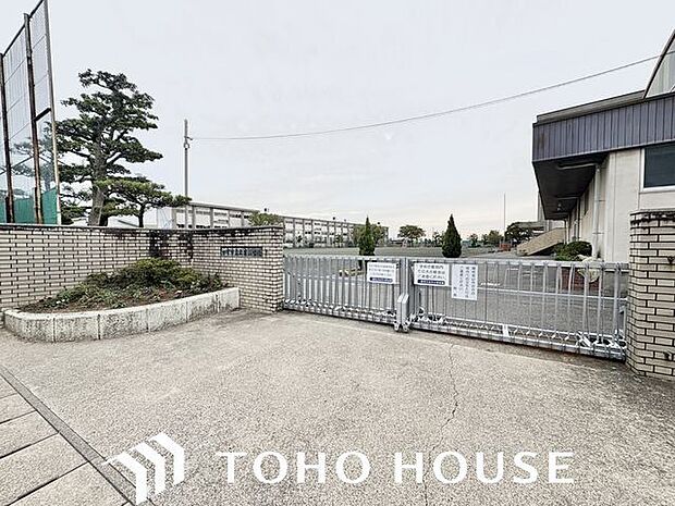 一宮市立北方小学校 1500m