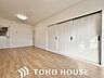 室内：お気に入りのソファで一日ゆったりとくつろぐ時間を最優先にする。そんなスタイルをかなえられる空間です。