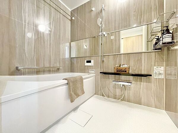 心と身体と向き合うセルフケアの基地として。 日々のバスタイムをより心地よく有効なひと時にするために。