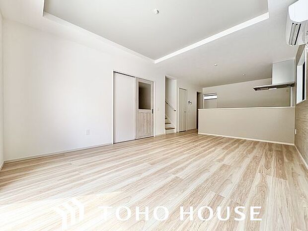 洗練されたデザインと機能性が織りなすこだわりの住空間。ゆったりとした時間をお過ごしください。