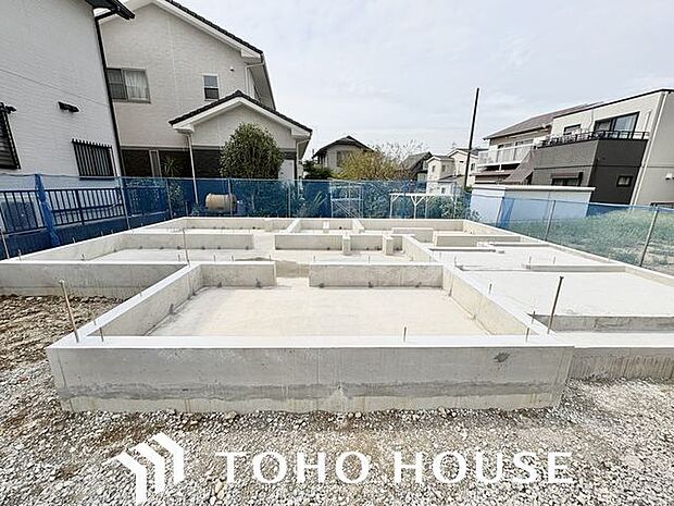 穏やかな住環境と充実の生活利便性を備えたこの地で誇りに思える住まいを実現。