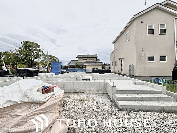 住む人がいつまでも心地良さを感じ続けられる多様な住空間を創造します。
