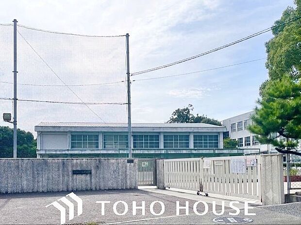 名古屋市立伊勝小学校 230m