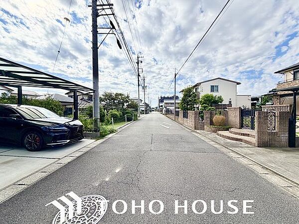お住まい探しの中で是非チェックして頂きたいのが、前面道路の交通量と安全性、周辺の幹線道路の状況、抜け道等の状況です。毎日通る場所だからこそ、ご納得頂ける環境であってほしいと思います。